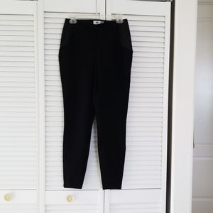 Old Navy black pants/leggings